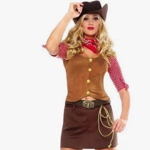 Franco Gun slinger costume. NWT. Size med 8-10